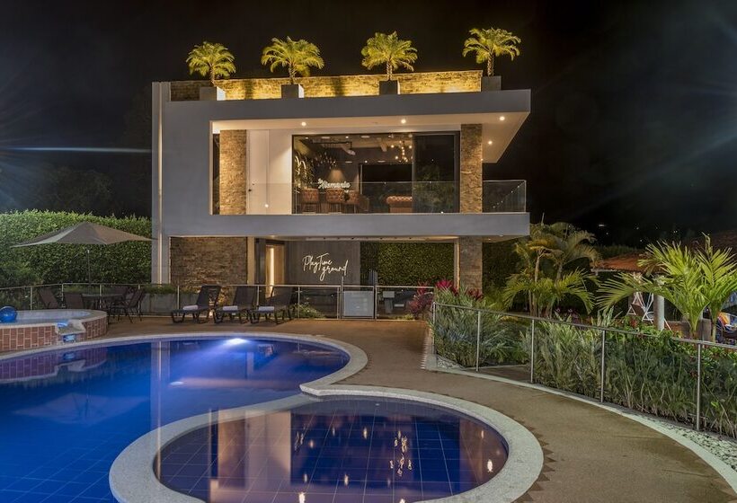 צימר Chalet La Alemania