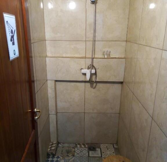 Hostel Piltri