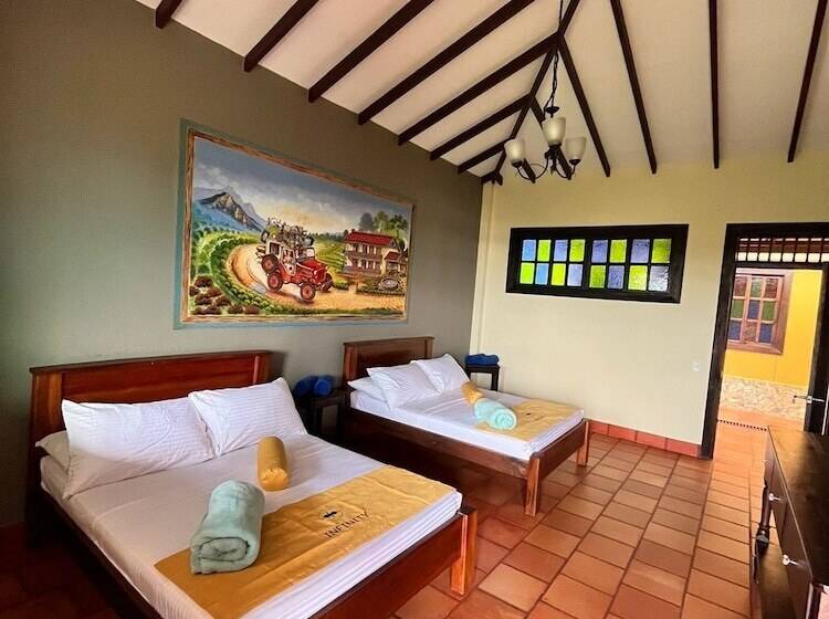 هتل Bora Bora Campestre Los Mangos