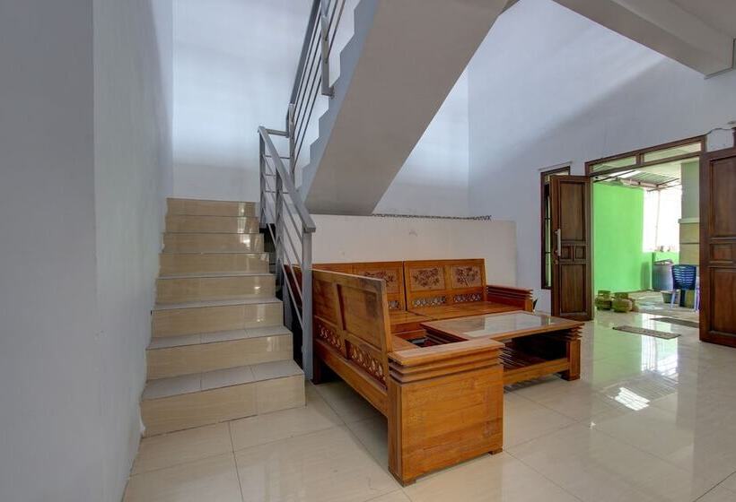فندق Griya Kencana Asri Syariah By Oyo