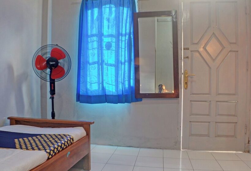 هتل Spot On 92834 Wisma Dira Tiara Syariah