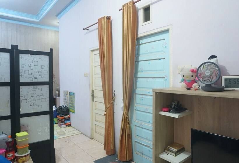 בית מלון כפרי Spot On 92549 Wisma Ribas Syariah
