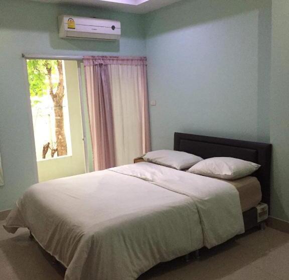 מוטל โรงแรมบ้านสุวรรณา Baansuwanna