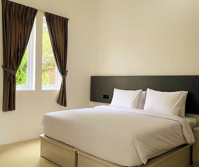 پانسیون Binumar Guest House