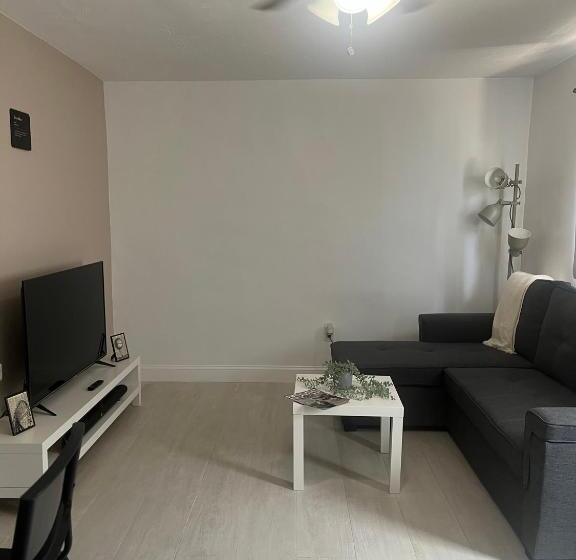 Пансион Cozy Sunrise Home