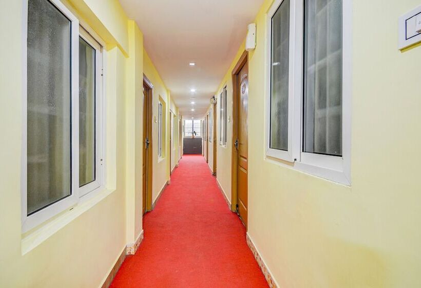 בית מלון כפרי Fabexpress Ragu Residency