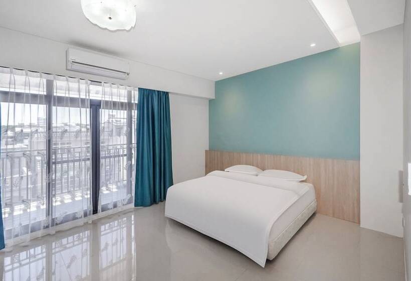 تختخواب و صبحانه Spring Rain Hostel