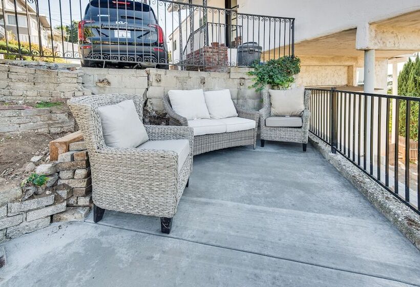 Charming Whittier Home W/ Views: 17 Mi To La
