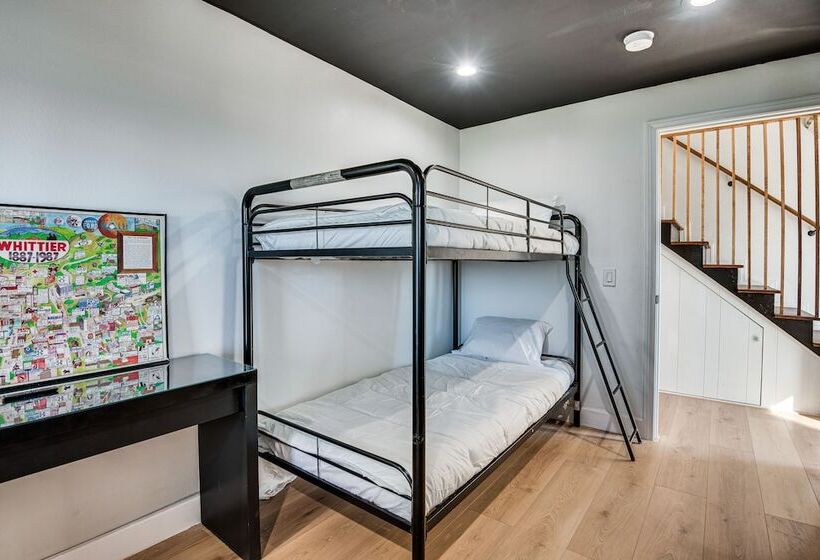 Charming Whittier Home W/ Views: 17 Mi To La