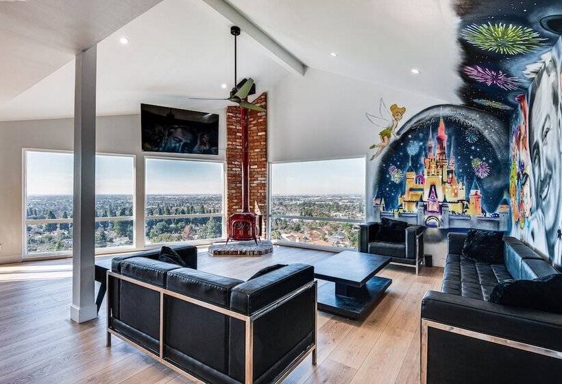Charming Whittier Home W/ Views: 17 Mi To La