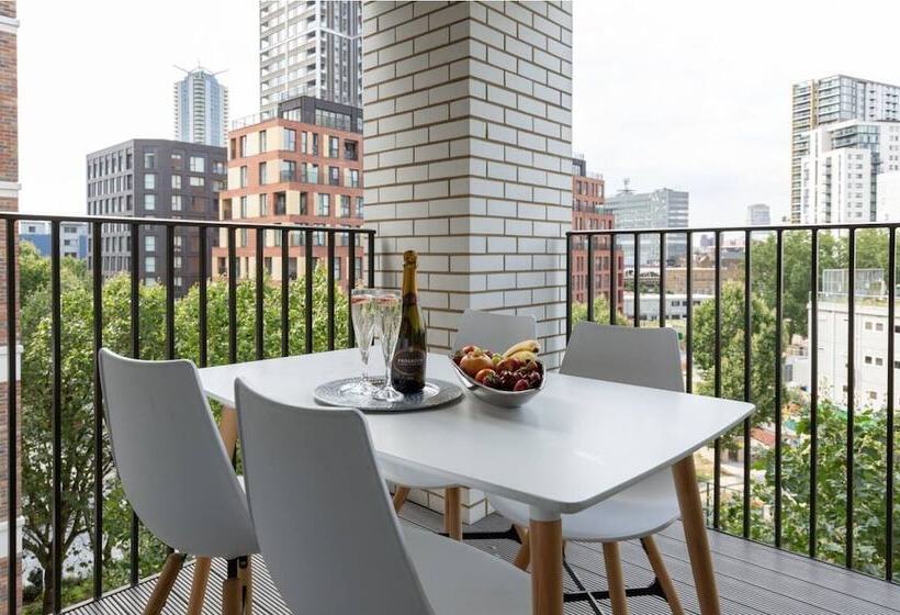 Deluxe Central London Apartment