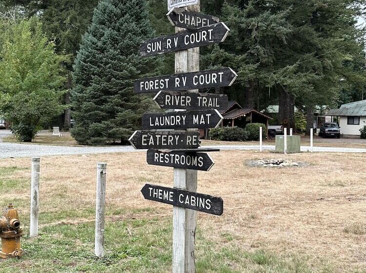 Glacier Peak Resort