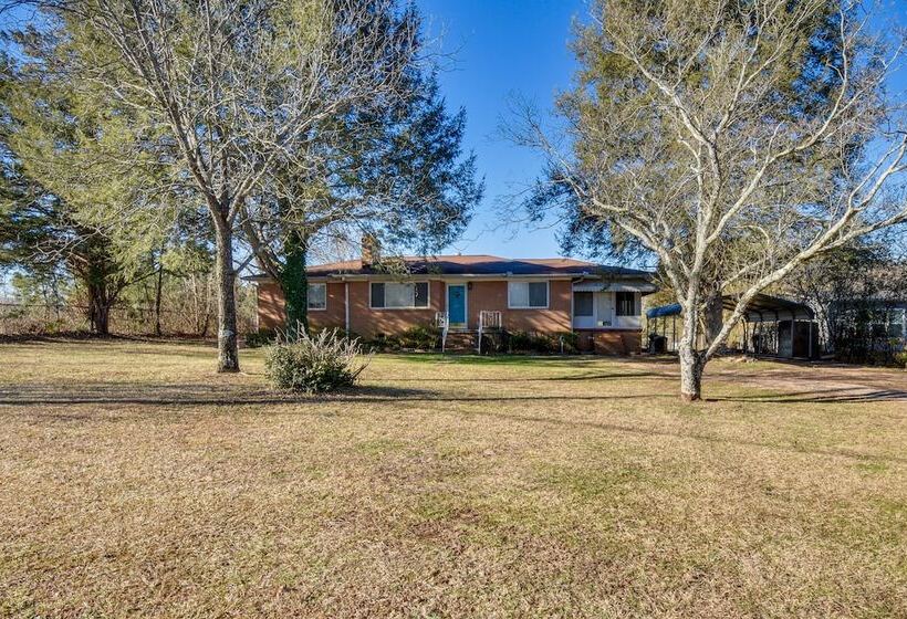 Greenville Home W/ Private Yard Near Downtown!