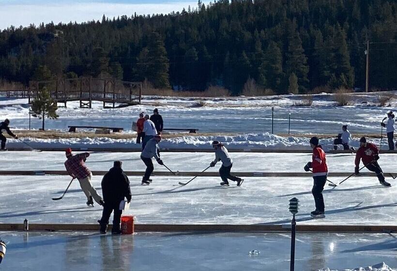 酒店 Beaver Meadows Resort Ranch