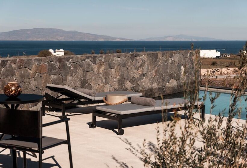 هتل Domes Novos Santorini, Autograph Collection