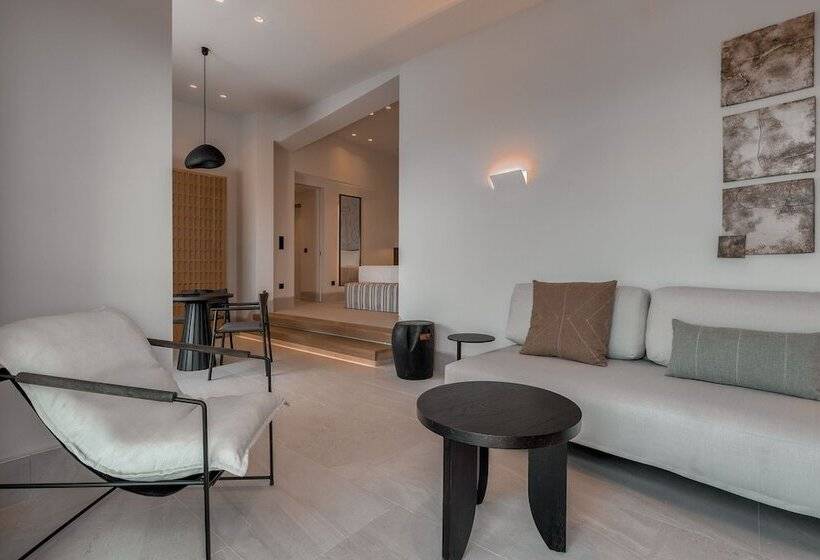 هتل Domes Novos Santorini, Autograph Collection