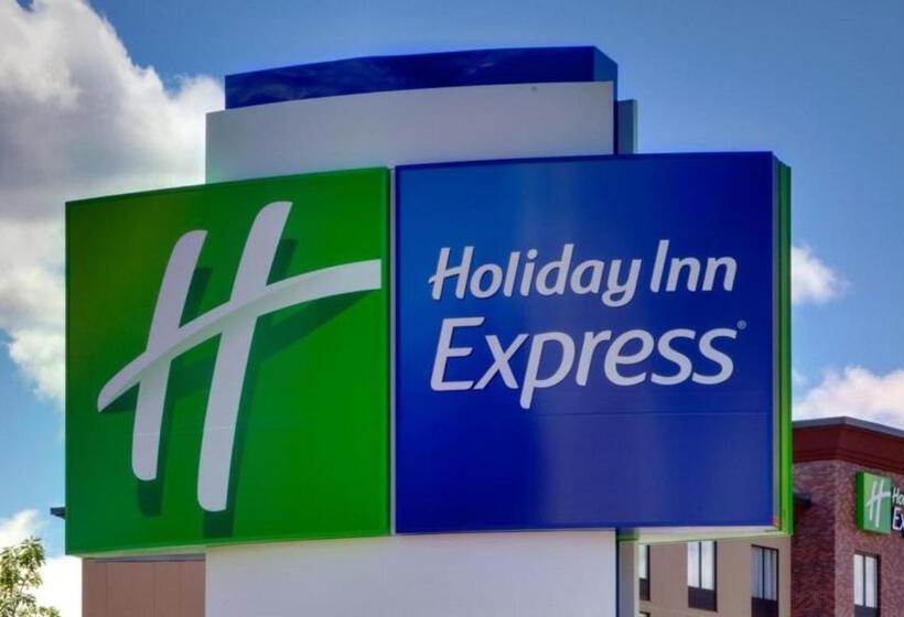 فندق Holiday Inn Express Conyers, An Ihg