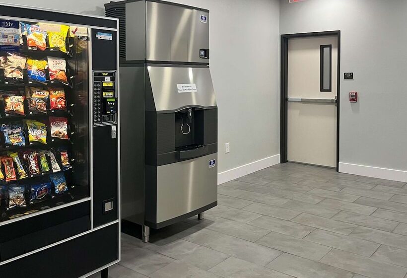 בית מלון כפרי Studio 6 Gonzales, La Baton Rouge Geismar Prairieville I 10