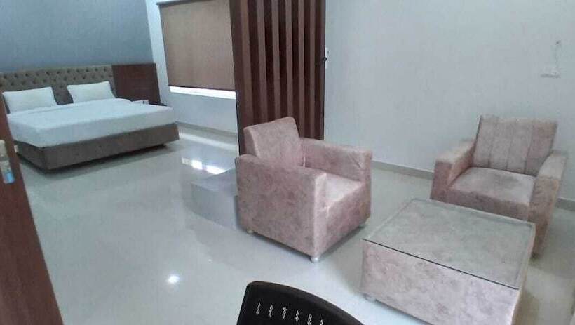 酒店 Himalayan Off Trails