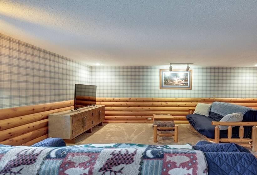 Lakefront Eagle River Cabin W/ Fire Pit & Porch