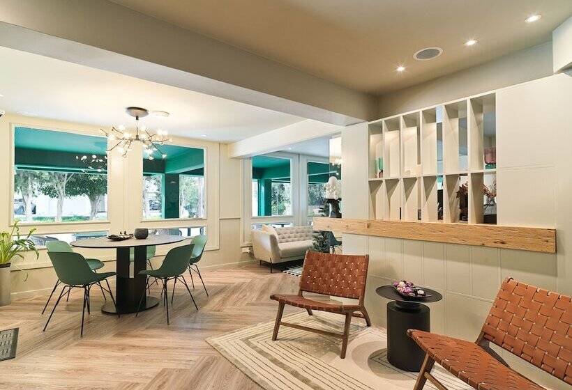 Liv The City Suites