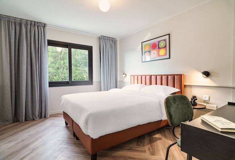 Liv The City Suites