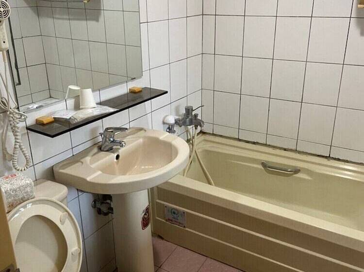 پانسیون Daydaymeworld