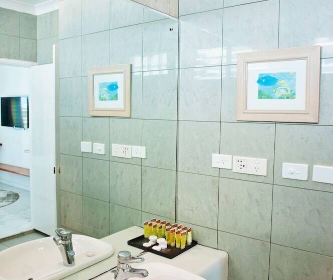 پانسیون The Marlin House