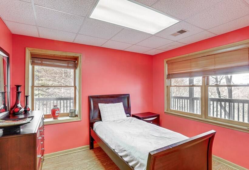 Piney Creek Vacation Rental ~ 5 Mi To New River!