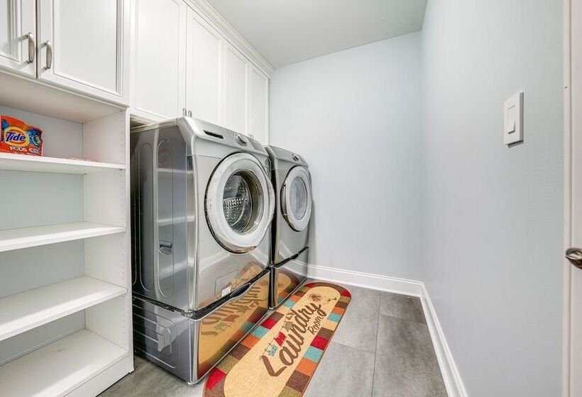 Plainfield Home W/ Game Room Near Harrahs Casino!