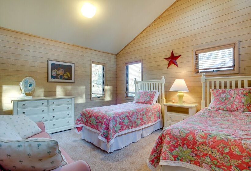 Rehoboth Beach Retreat W/ Dock, Walk To Water!