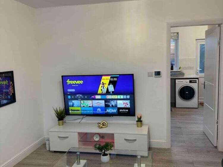 レジデンス Ldeal Home For Large Groups,families & Contractors