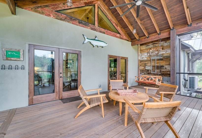 Riverfront Fishers Paradise In Florida W/ Dock!