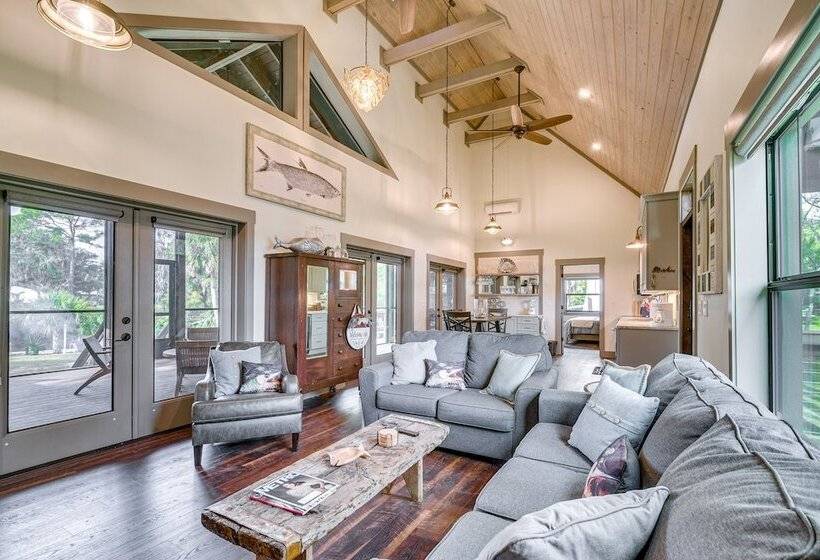 Riverfront Fishers Paradise In Florida W/ Dock!