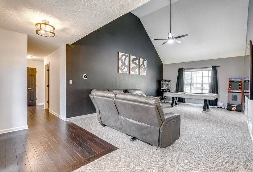 Family Friendly Stockbridge Home By Amphitheater!