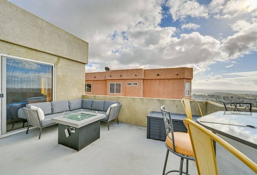 Spring Valley  Sky House  W/ Patios & Epic Views!