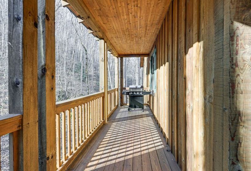 Tuckasegee Cabin ~ 3 Mi To Bear Lake!