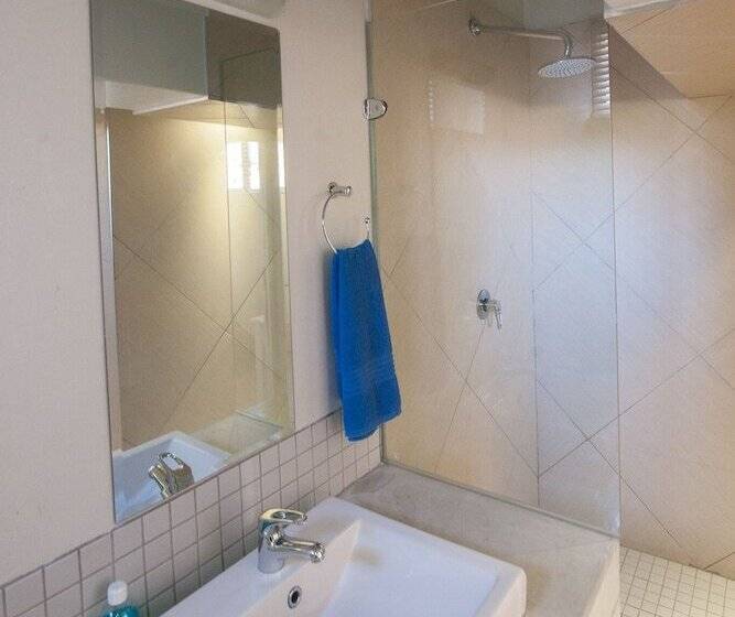 تختخواب و صبحانه Plett Beachfront Accommodation