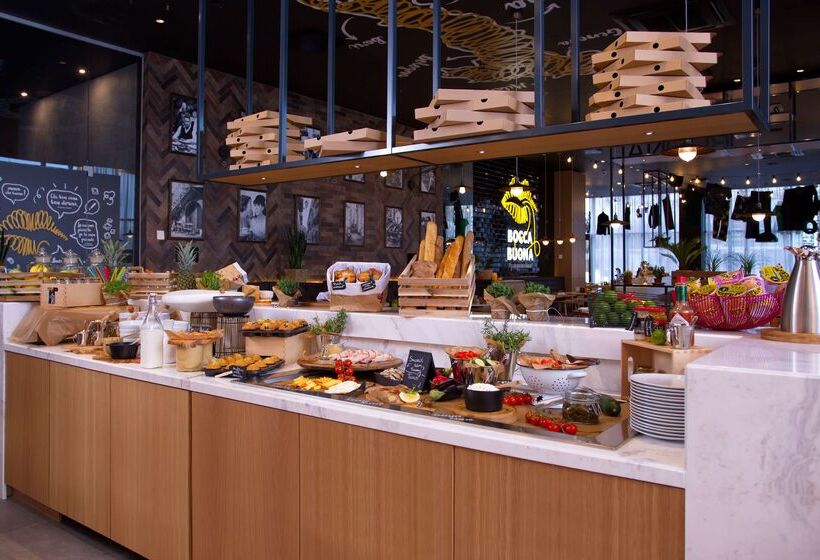هتل Park Inn By Radisson Riga Valdemara