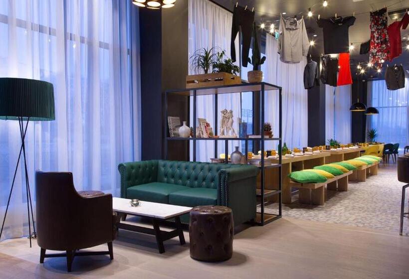 هتل Park Inn By Radisson Riga Valdemara