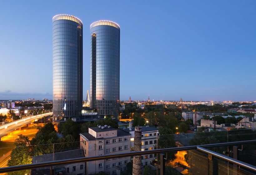 هتل Park Inn By Radisson Riga Valdemara