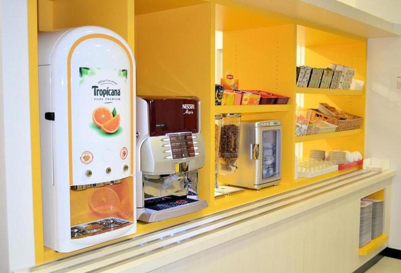 בית מלון כפרי Premiere Classe Le Havre Centre Les Docks