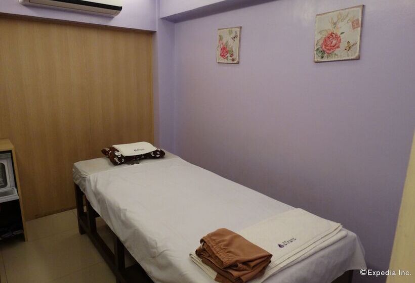 فندق Time Travellers