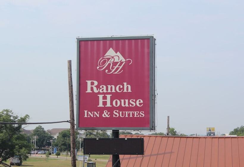 مُتل Ranch House Inn And Suites