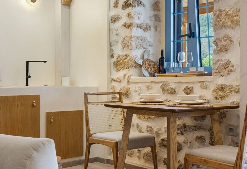 تختخواب و صبحانه Tellion Suites