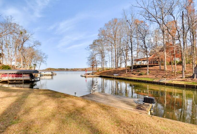 Buckhead Home W/ On Site Lake Oconee Access!