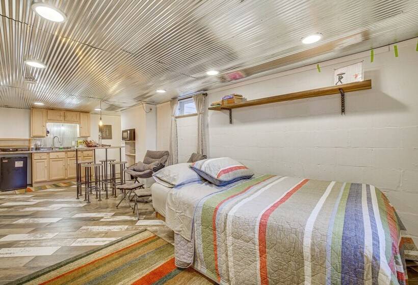 Chippewa Falls Vacation Rental: 6 Mi To Eau Claire