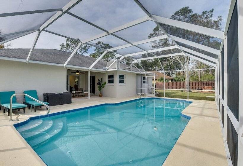 Palm Coast Home W/ Heated Pool, Fire Pit & Bbq!