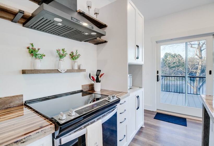 Goodview Lake House W/ Boat Dock, Kayaks & Views!