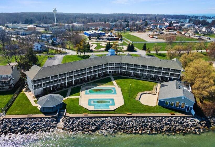호텔 Bayshore Resort At Put In Bay